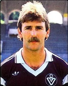 Connaissez  vous  ce  joueur ?