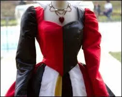 Voici une robe qui se fait remarquer, trs colore et  crinoline, cette robe ajuste  la taille est celle de... ?