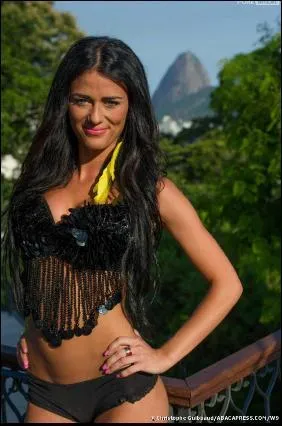 Pouvez-vous me dire de qui il s'agit ?