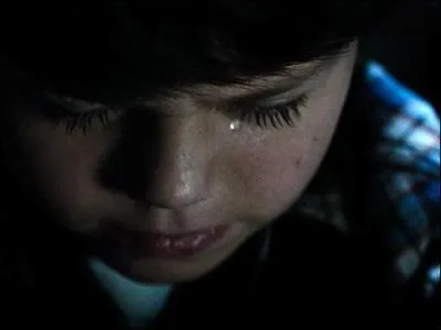 Pourquoi Clark s'enferme-t-il dans un dbarras lorsqu'il est enfant ?