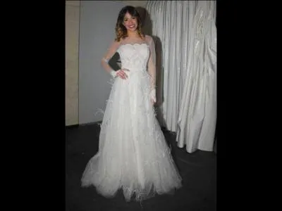 Martina Stoessel a port cette robe pour...