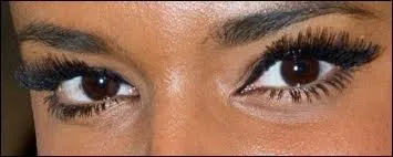  qui appartiennent ces yeux ?