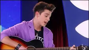 De qui Ludmila est-elle amoureuse ?