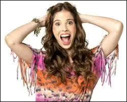 O est ne Candelaria Molfese ?