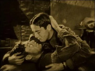 Qui a ralis Les Ailes (1927) ?