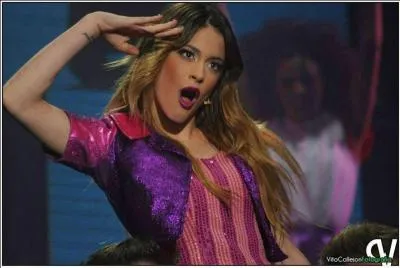 Comment s'appelle le dernier  Violetta en Vivo  fait  Buenos Aires ?
