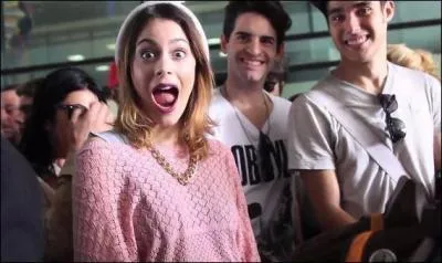 Que sont alls faire les acteurs de  Violetta  pendant la tourne  Violetta en Vivo   Paris ?