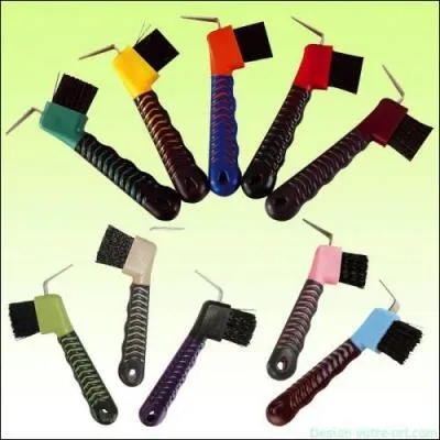 Un cure-pied sert principalement  enlever...