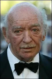 Qui a dit :  Une femme doit avoir trois hommes dans sa vie : - un de soixante ans pour le chque ; - un de quarante ans pour le chic ; - et un de vingt ans pour le choc.  ? Indice :  Mmoires d'un tricheur .