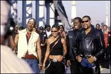 Quel est le seul personnage qui fait parti des Black Knights ?