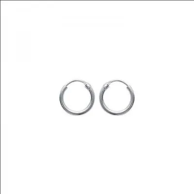 Quel trio de Konoha porte ces anneaux ?