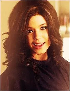 Alison avait une double identit, quel est son nom et de quel livre vient-il ?