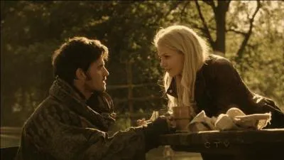 Pour qui Hook se fait-il passer la premire fois qu'il rencontre Emma ?