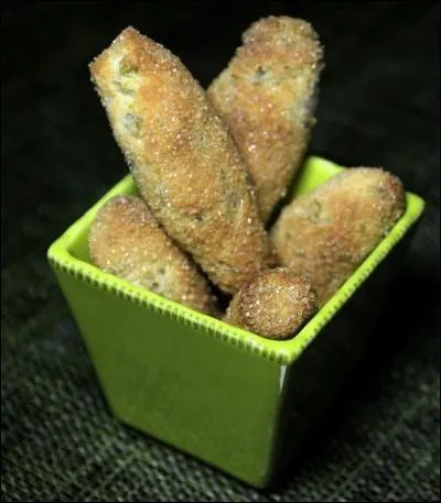 Quel ingrdient ne rentre pas dans la composition de ces dlicieux biscuits appels   P'tits Niortais   ?