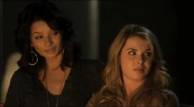 Comment s'appellent ses amies ?