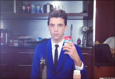 Combien mesure Mika ?