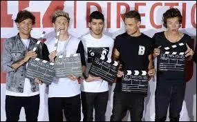 Quel jour est sorti  Midnight Memories  ?