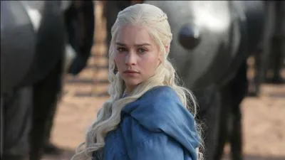 Quels sont les noms des 2 assistants les plus proche de Daenerys Targaryen ?