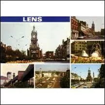 Je vous envoie une carte postale de Lens. J'ai donc pass mes vacances dans le dpartement ...