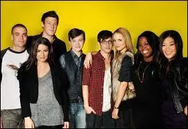 Que jette-t-on aux lves impopulaires dans  Glee  ?