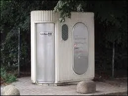 Pourquoi vitent-ils d'utiliser les toilettes et les douches publiques ?
