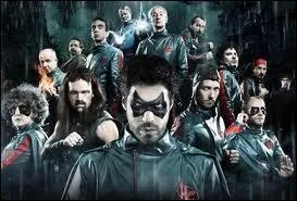 Quel est le nom de super-hros de John ?