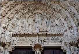 Dans quel édifice le portail Nord, en raison de la thématique de ses sculptures, est-il nommé portail de l'Alliance ?