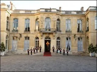 Est-ce qu'une premire ministre a dj t en fonction en France au 1er mai 2014 ?