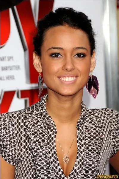 Quel est le nom de cette actrice ?