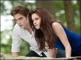 Que fait Edward  ce moment ?