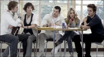 O Bella voit-elle Edward pour la premire fois ?