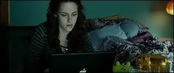 Bella va acheter un livre, o va-t-elle ?