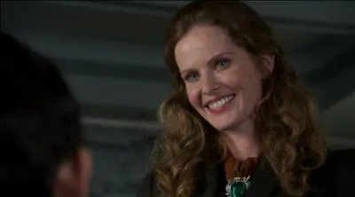 De quoi la mchante a-t-elle besoin pour lancer sa maldiction ?