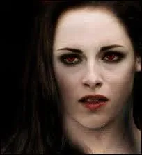 Quand Bella se transforme en vampire, que se passe-t-il ?