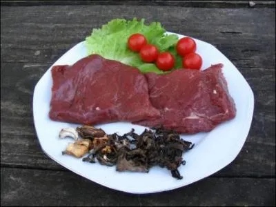 Cette viande s'apprte comme celle du boeuf, elle est rouge, peu calorique, fine et tendre alors que l'on pourrait la croire nerveuse ; on imagine que la bte a perdument couru.