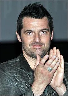 Quel personnage joue Arnaud Ducret ?