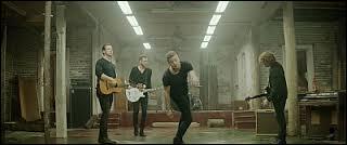 Quand est sorti le single  Counting Stars  de One Republic ?