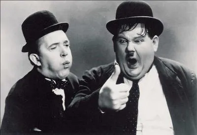 Stan Laurel est-il n avant ou aprs Oliver Hardy ?