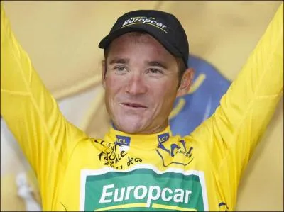 Ce cycliste franais : Thomas Voeckler, est-t-il droitier ou gaucher ?