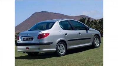 Quelle est cette voiture ?