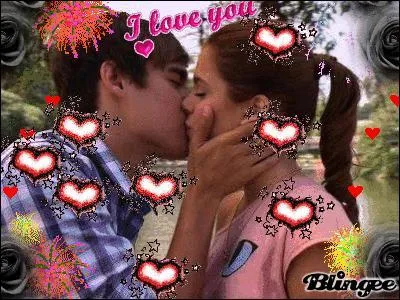 Dans la saison 2, Violetta est-elle vraiment amoureuse de Len ?