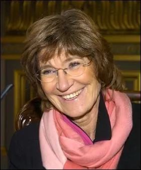 Dominique de la Garanderie a occup une fonction habituellement rserve aux hommes. Laquelle ?