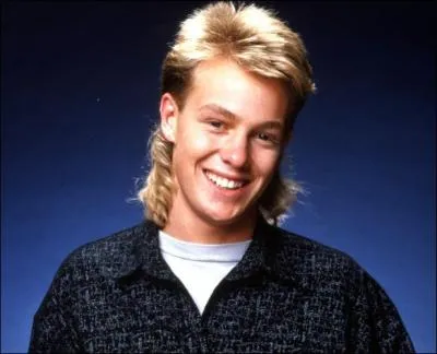 Qui est ce chanteur ?