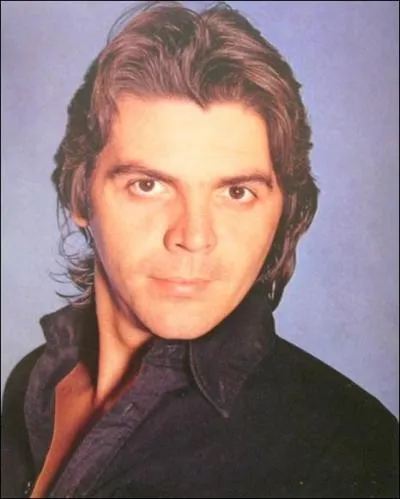 Qui est ce chanteur ?