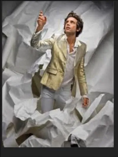 Compltez les paroles de  Billy Brown  : Needed a place where to go...