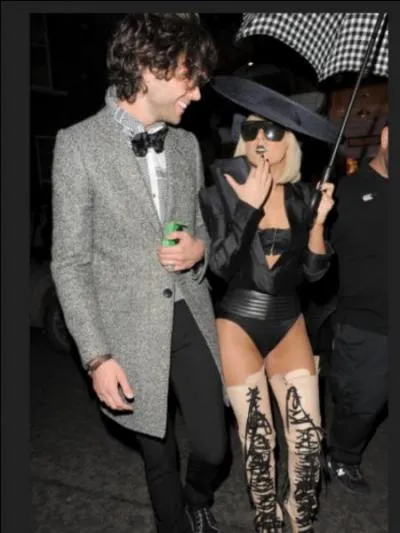 Compltez les paroles de  My Interpretation  : Coz I don't care...