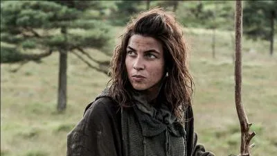 Comment se prnomme-t-elle ?