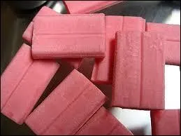 Quel est le nom de ces bonbons ? (chewing-gum )