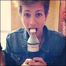 De qui est fan James Mcvey ?