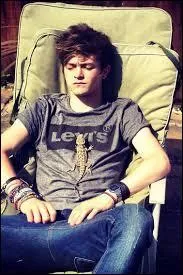 Comment s'appelle son animal de compagnie ?